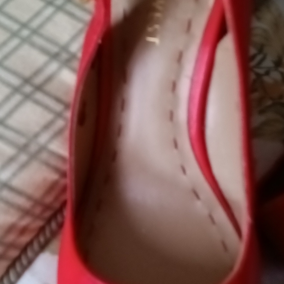 Shoes - Picture 7 of 7